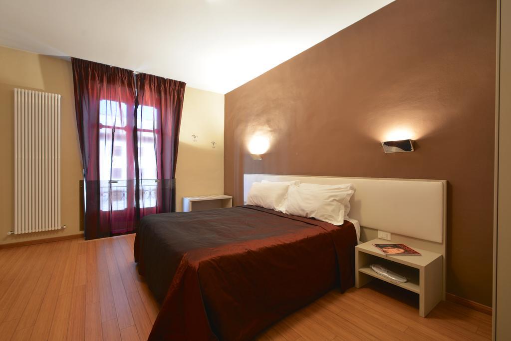 Matteotti25 Bed & Breakfast Turin Bagian luar foto
