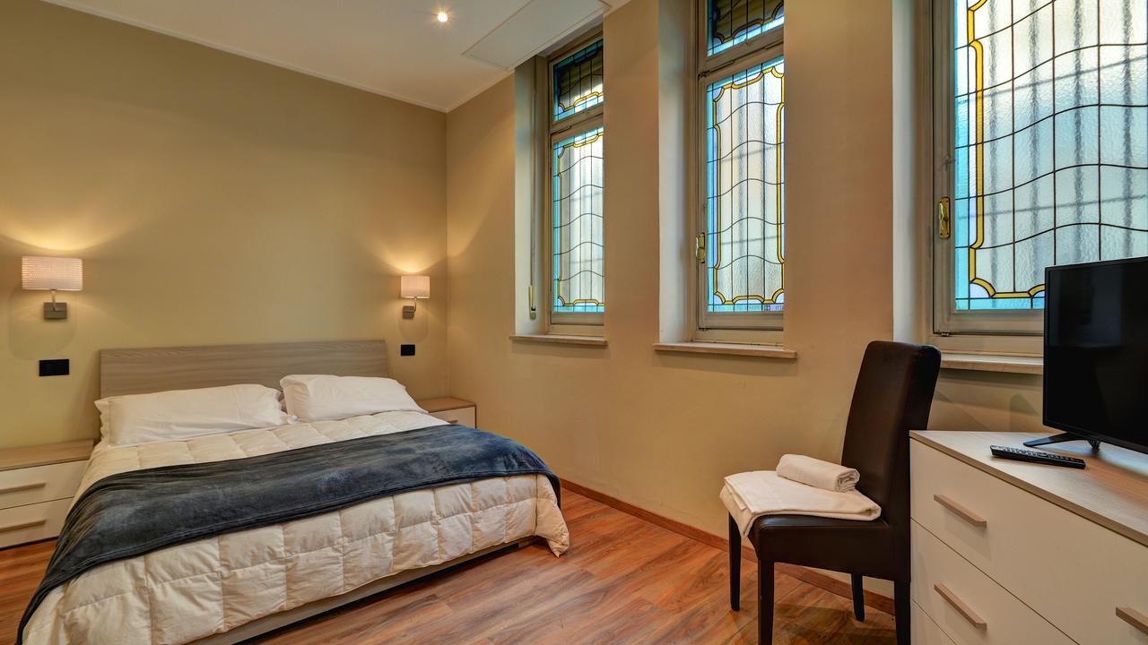 Matteotti25 Bed & Breakfast Turin Bagian luar foto